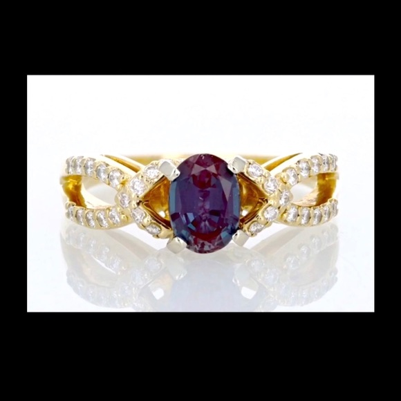 14k Jewelry - 🌹FINAL PRICE REDUCTION $2000🌹 GIA CERTIFIED ALEXANDRITE AND DIAMOND RING